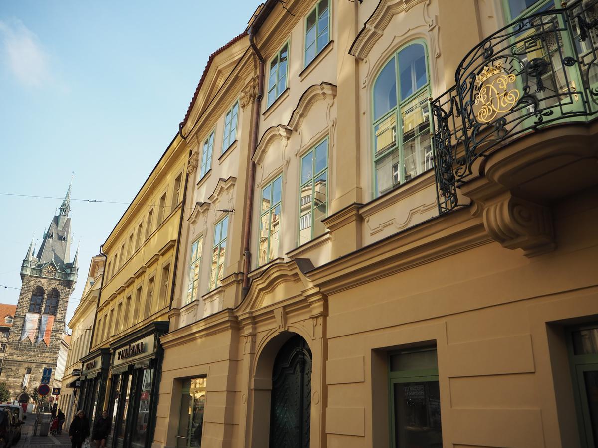 Harrachovsky Palace プラハ エクステリア 写真